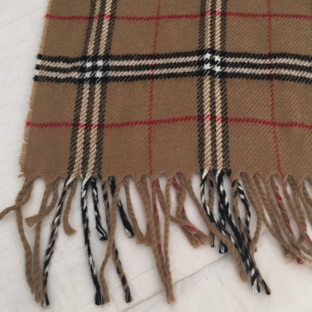 Scarf - Picture 2 of 3